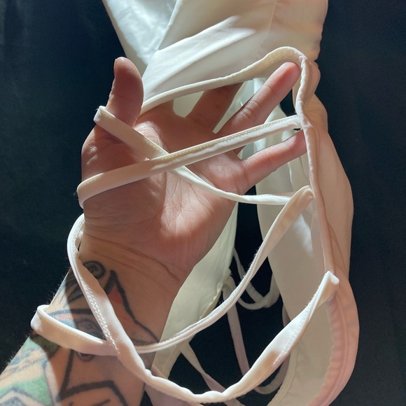 Mippo Swimsuit - Picture 2 of 6